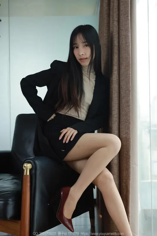 2024.03.20 丝享家 1694 美子《OL小黑裙》 - IESS